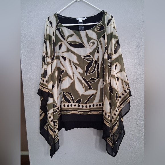 Chico's NWT Travelers Paisley Chiffon Layer Top Green Tan 4/XXL - Picture 3 of 9
